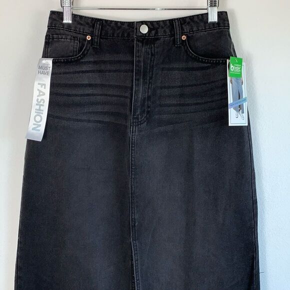 NWT Tinseltown Hi-Rise Washed Black Raw Hem Denim Front Slit Maxi Skirt M - Picture 2 of 11